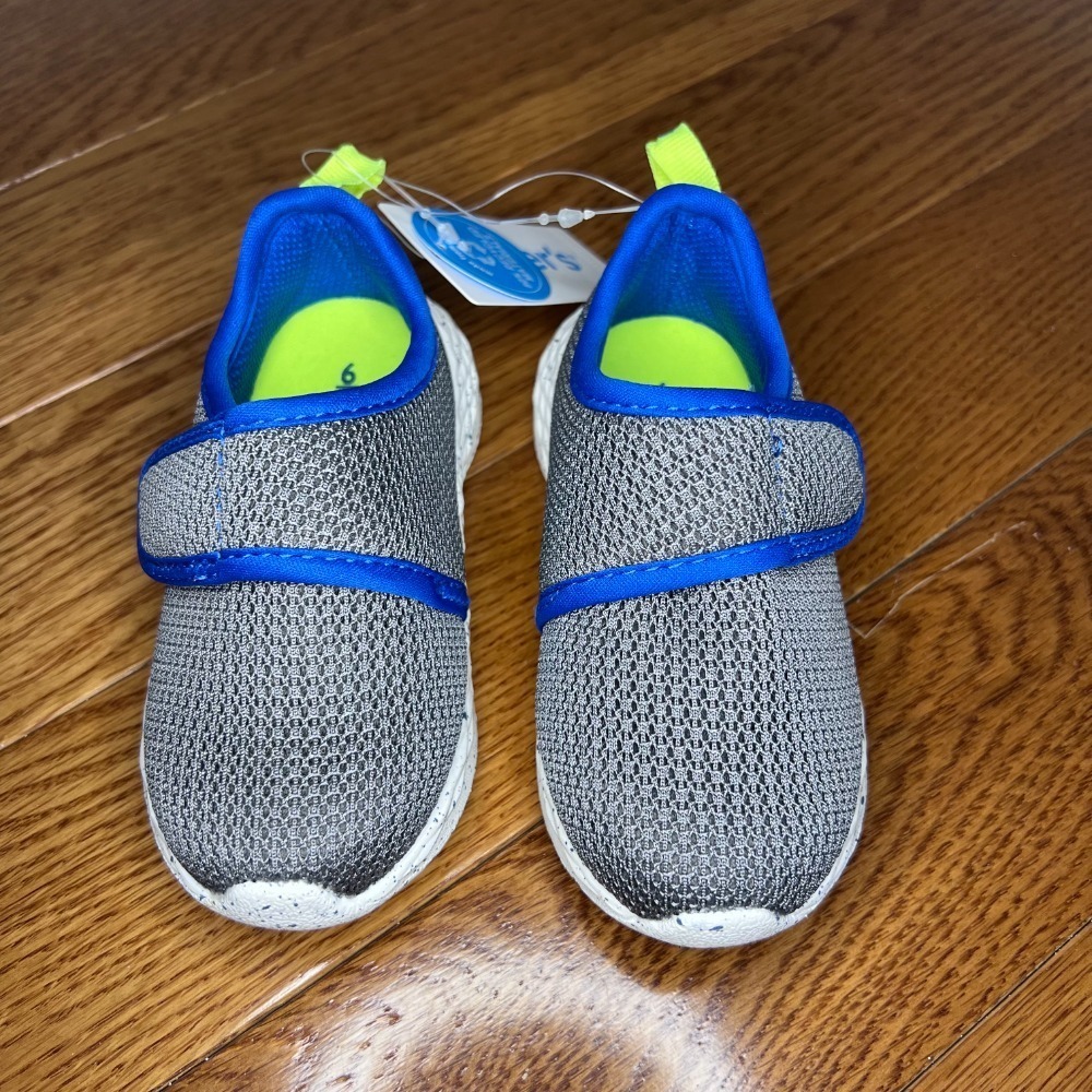 Carter's Everyday Sneakers Easy On Athletic‎ Shoes Gray Blue Size 6